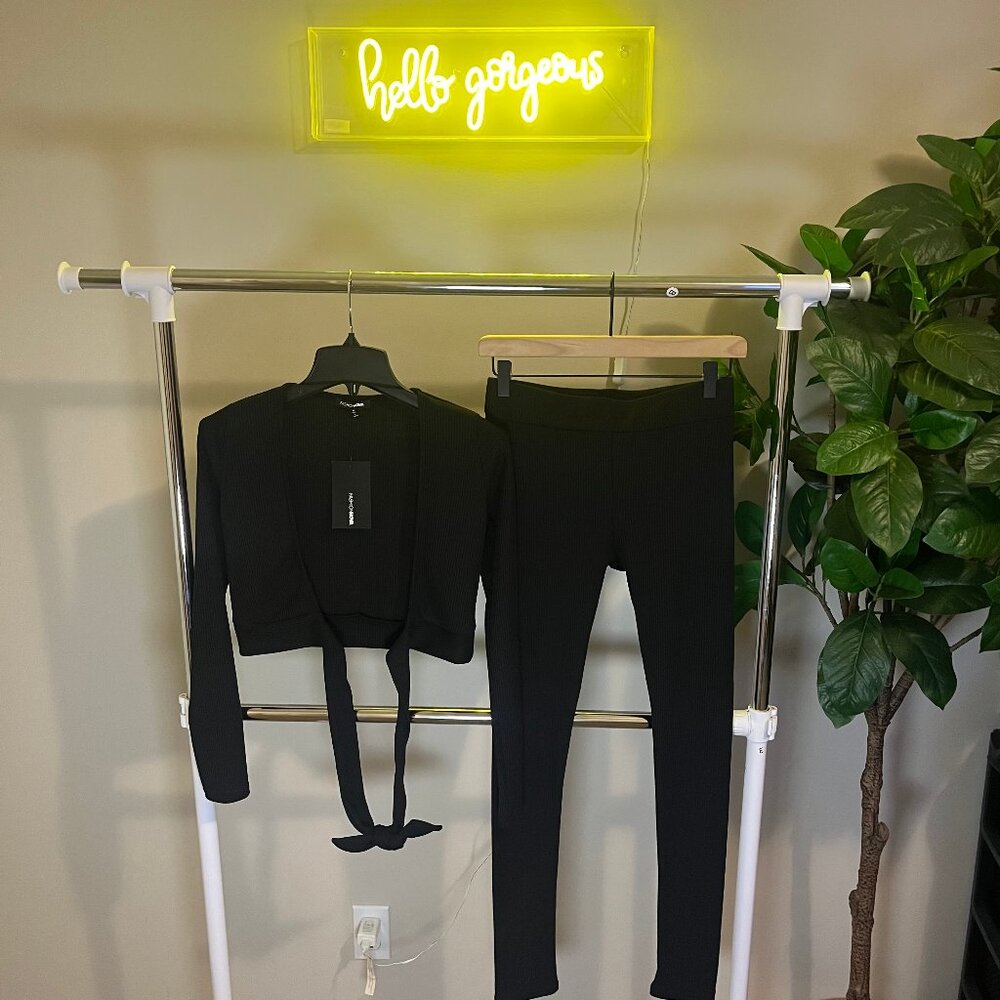 NEW Sexy Ribbed Matching Set (black) - Size Medium - Picture 2 of 11